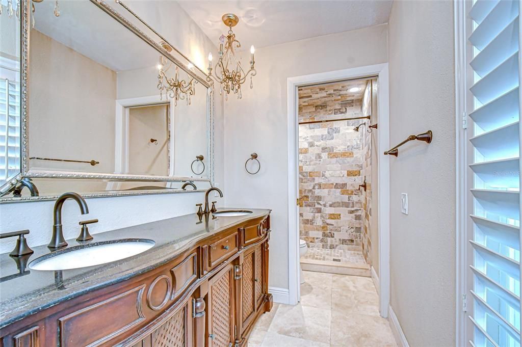 На продажу: $799,000 (4 спален, 3 ванн, 2750 Квадратных фут)