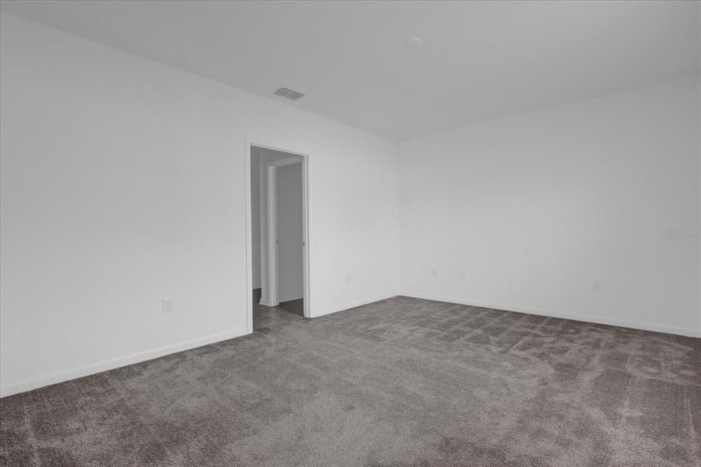 For Rent: $1,900 (3 beds, 2 baths, 1461 Square Feet)