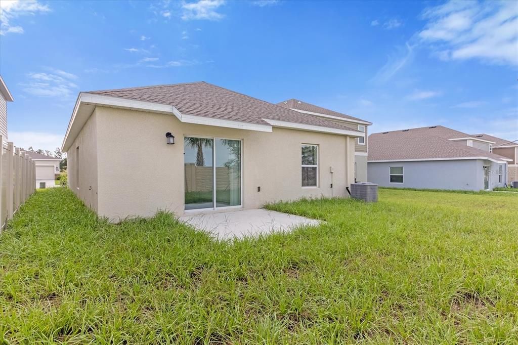 For Rent: $1,900 (3 beds, 2 baths, 1461 Square Feet)