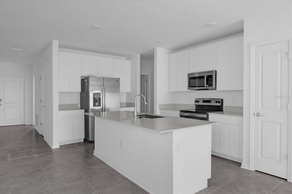 For Rent: $1,900 (3 beds, 2 baths, 1461 Square Feet)