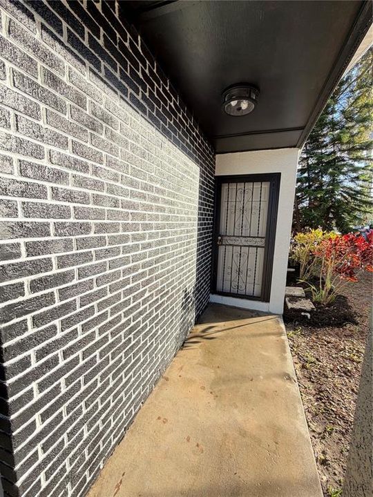 For Sale: $239,000 (3 beds, 1 baths, 1088 Square Feet)