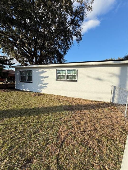 For Sale: $239,000 (3 beds, 1 baths, 1088 Square Feet)