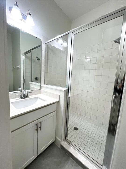 For Rent: $1,450 (1 beds, 1 baths, 440 Square Feet)