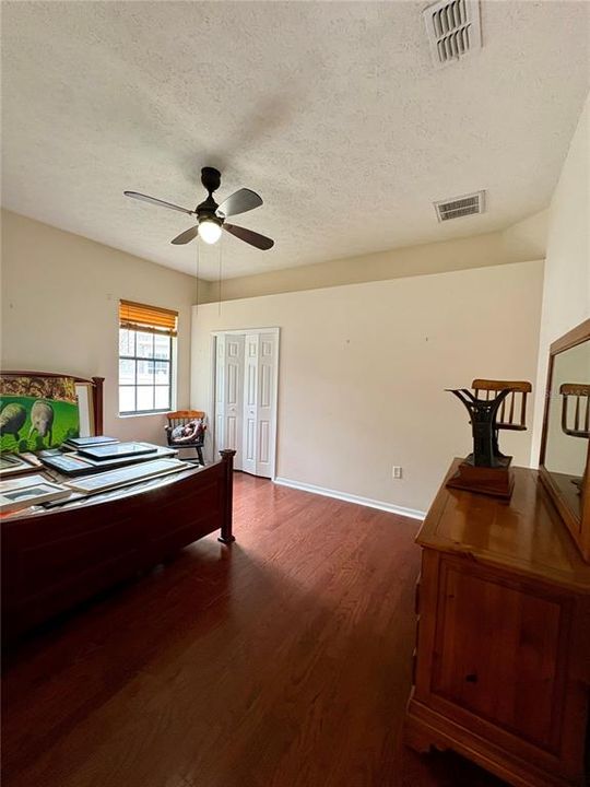 В аренду: $2,695 (4 спален, 2 ванн, 1931 Квадратных фут)