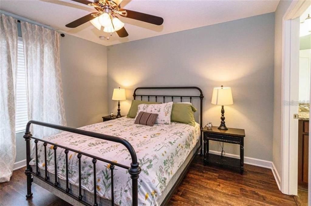 For Sale: $549,900 (6 beds, 6 baths, 3339 Square Feet)