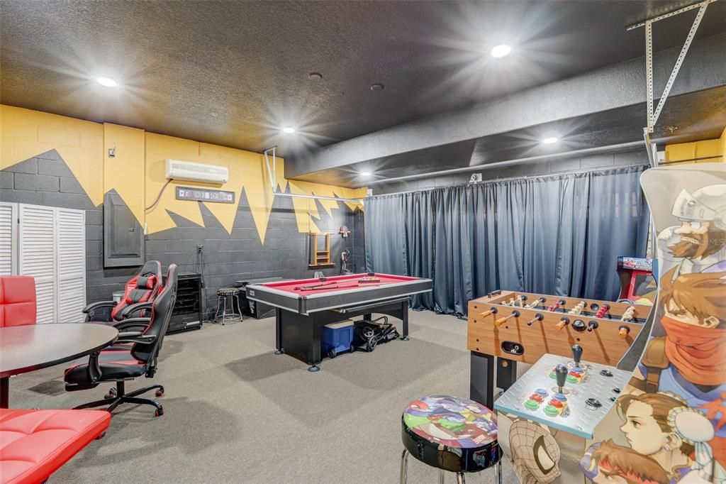 For Sale: $549,900 (6 beds, 6 baths, 3339 Square Feet)