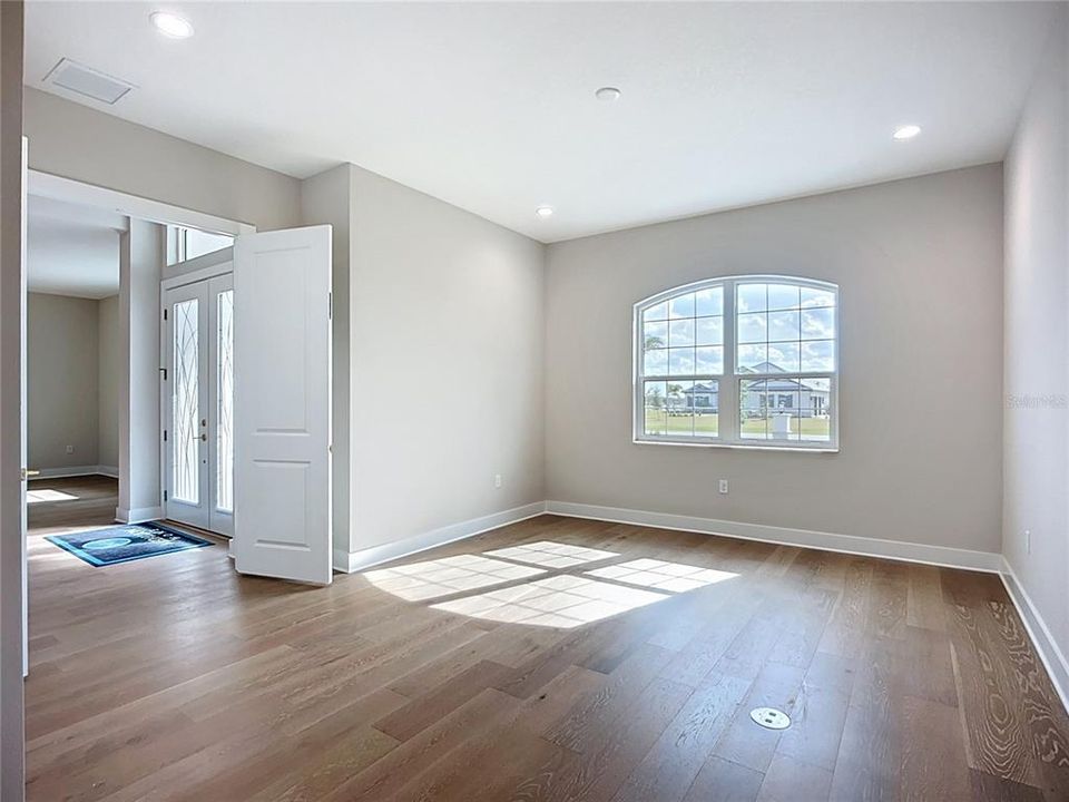 En Venta: $2,091,600 (3 camas, 3 baños, 3537 Pies cuadrados)