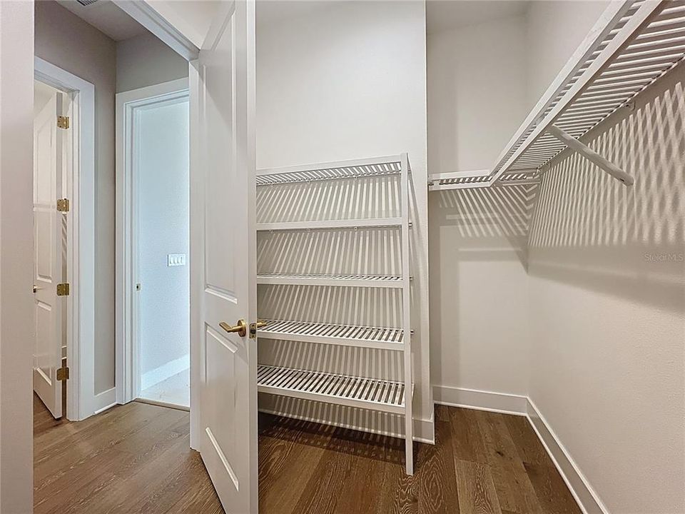 En Venta: $2,091,600 (3 camas, 3 baños, 3537 Pies cuadrados)