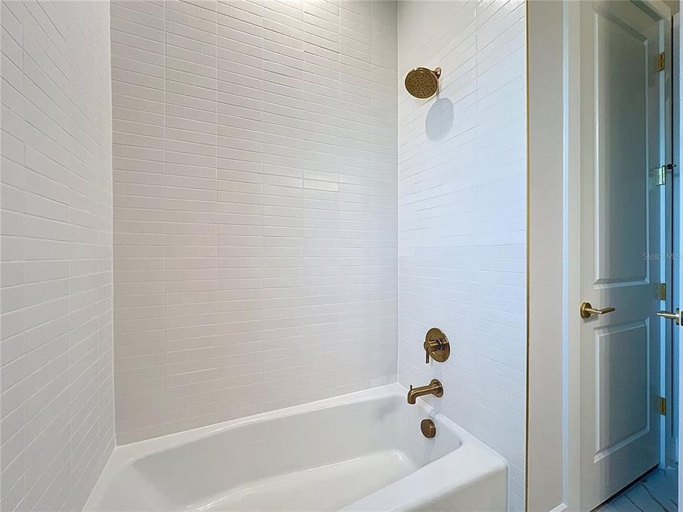 En Venta: $2,091,600 (3 camas, 3 baños, 3537 Pies cuadrados)