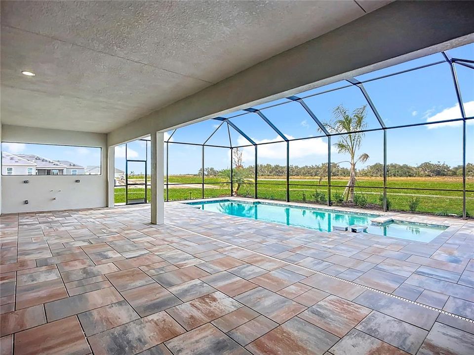 En Venta: $2,091,600 (3 camas, 3 baños, 3537 Pies cuadrados)