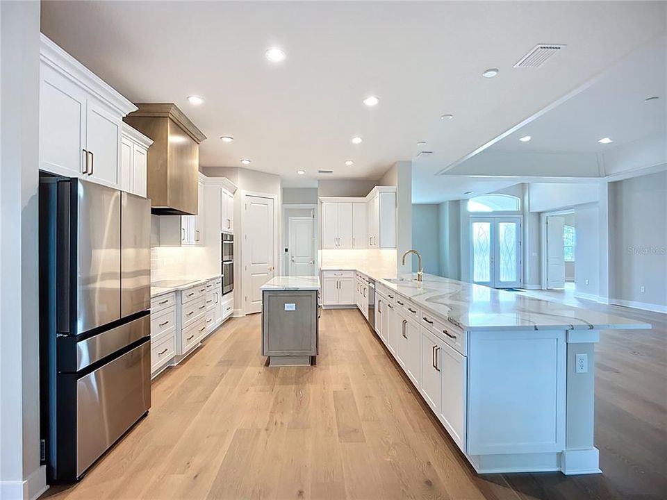 En Venta: $2,091,600 (3 camas, 3 baños, 3537 Pies cuadrados)