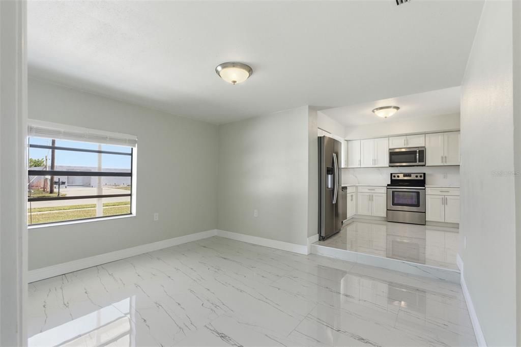 For Sale: $419,000 (4 beds, 2 baths, 1480 Square Feet)