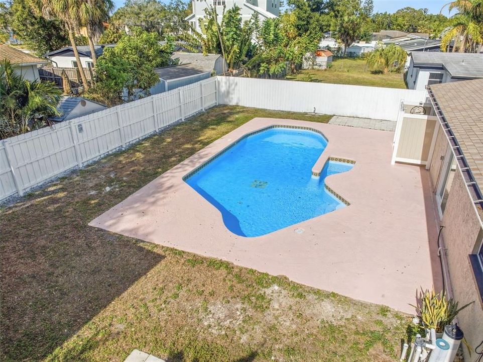 For Sale: $419,000 (4 beds, 2 baths, 1480 Square Feet)