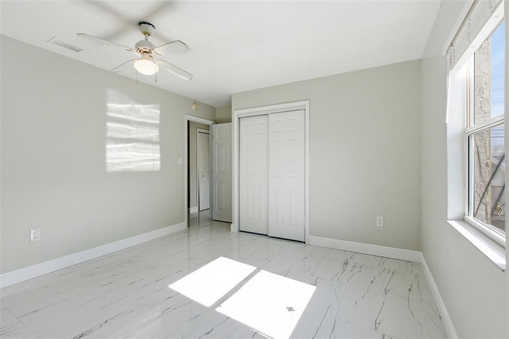 For Sale: $419,000 (4 beds, 2 baths, 1480 Square Feet)