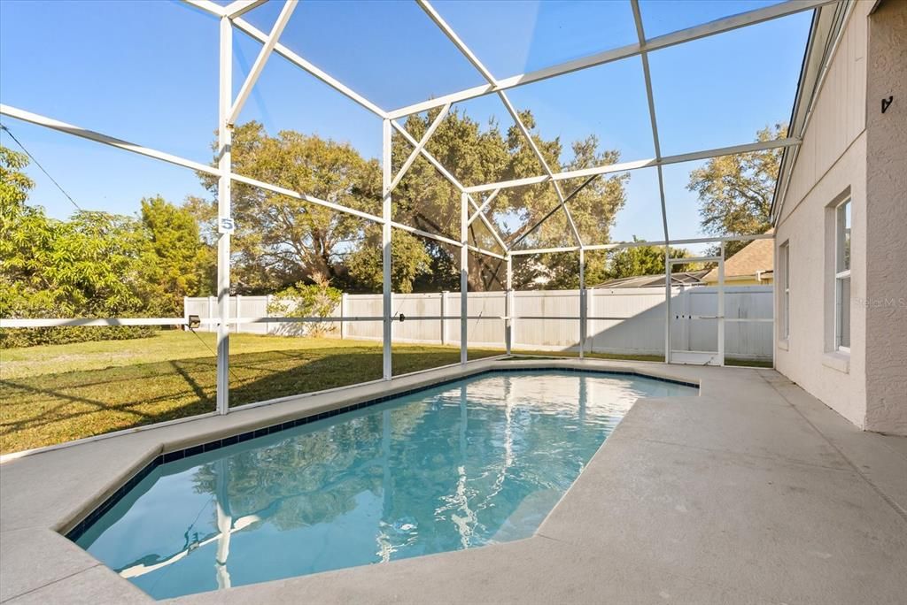 En Renta: $2,500 (4 camas, 2 baños, 1874 Pies cuadrados)