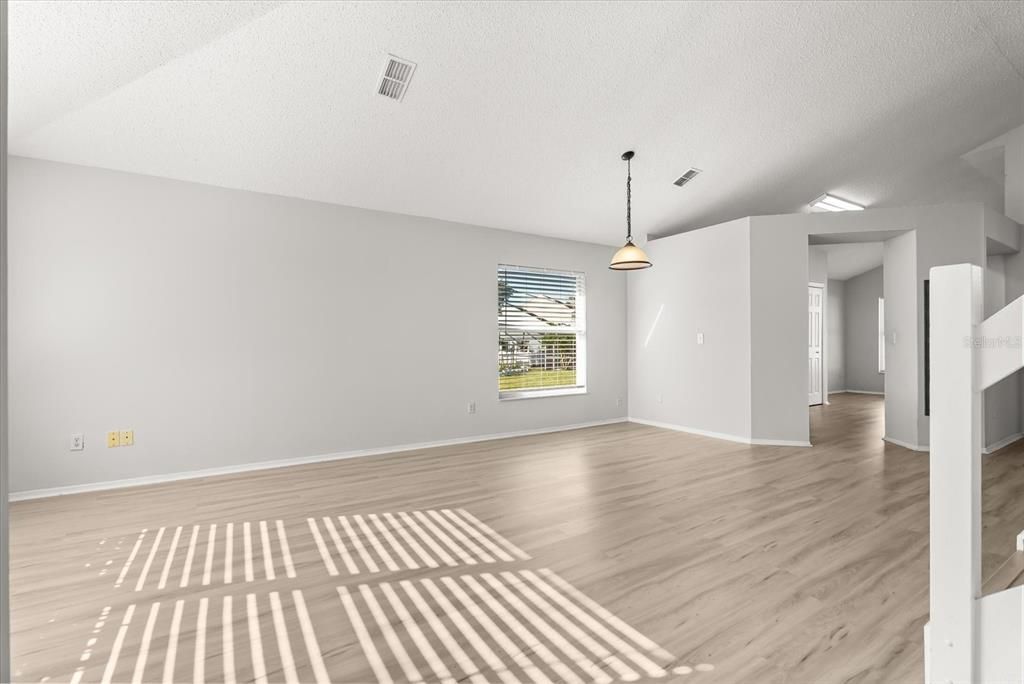 En Renta: $2,500 (4 camas, 2 baños, 1874 Pies cuadrados)