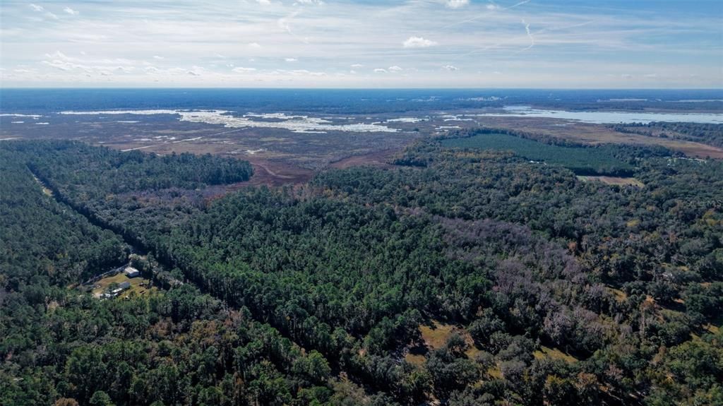 На продажу: $299,000 (29.99 acres)