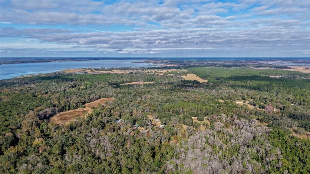 На продажу: $299,000 (29.99 acres)