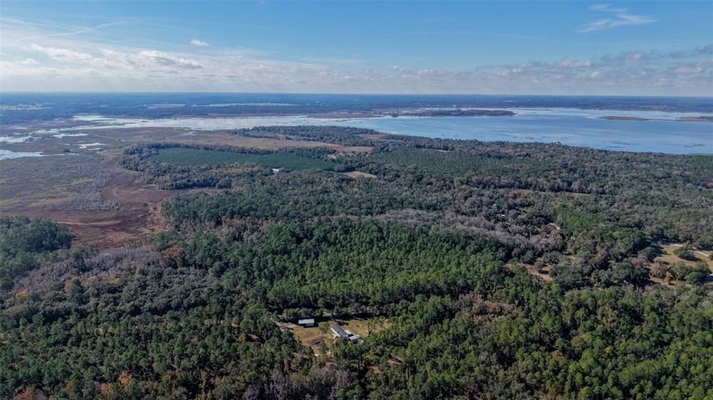 На продажу: $299,000 (29.99 acres)