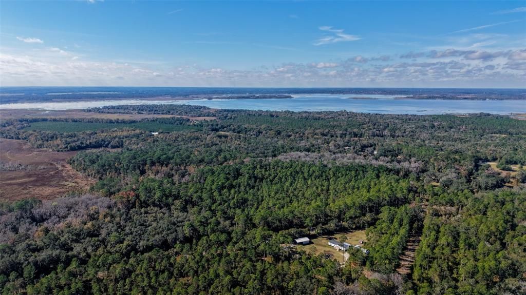 На продажу: $299,000 (29.99 acres)