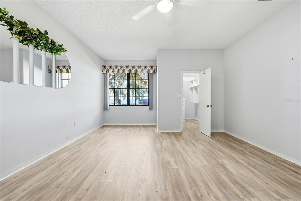 For Sale: $395,000 (2 beds, 2 baths, 1416 Square Feet)