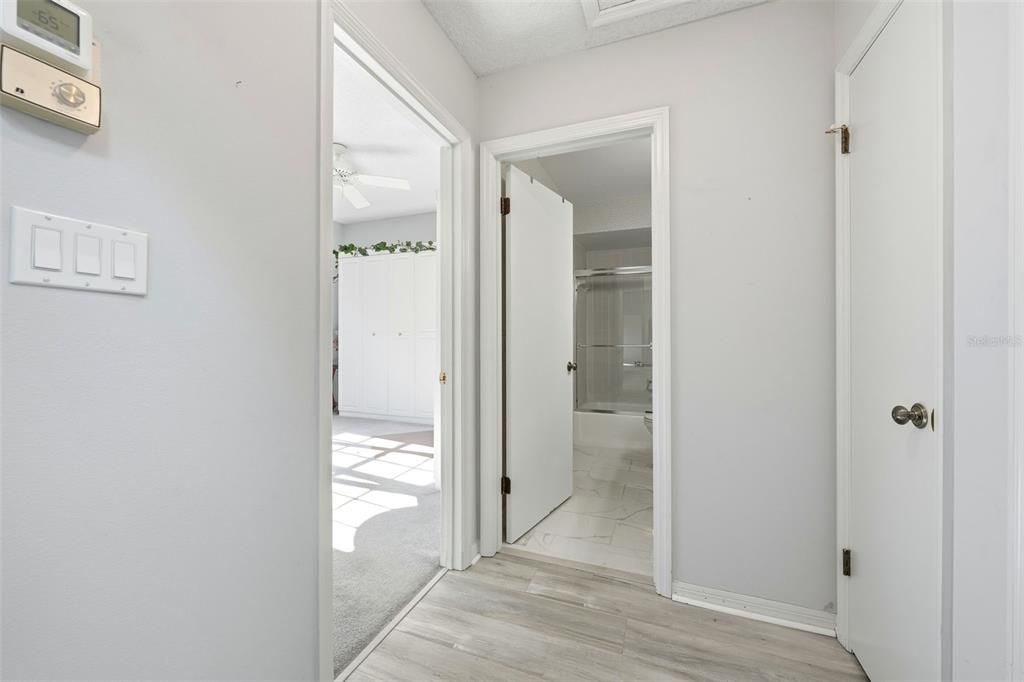 For Sale: $395,000 (2 beds, 2 baths, 1416 Square Feet)