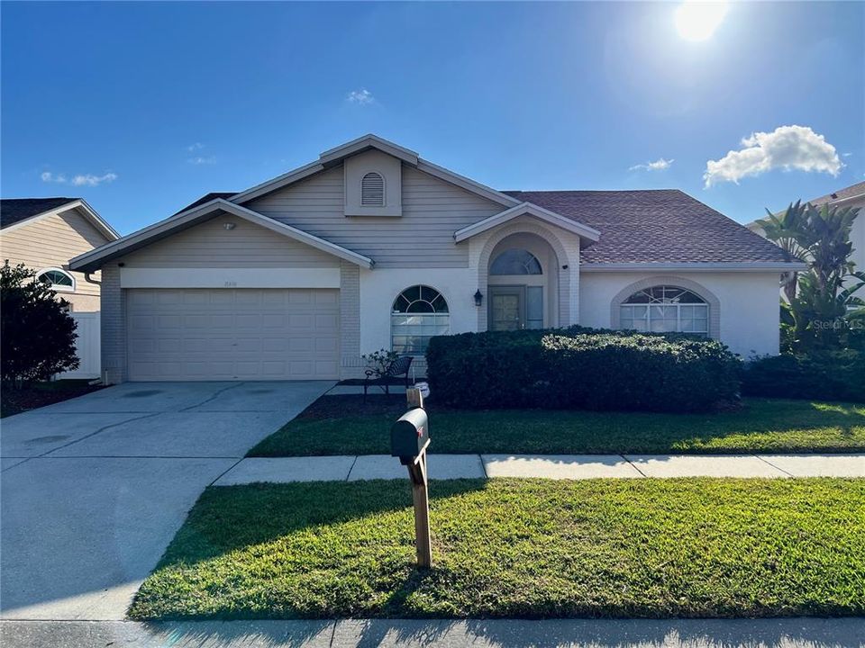 На продажу: $575,000 (4 спален, 2 ванн, 2258 Квадратных фут)