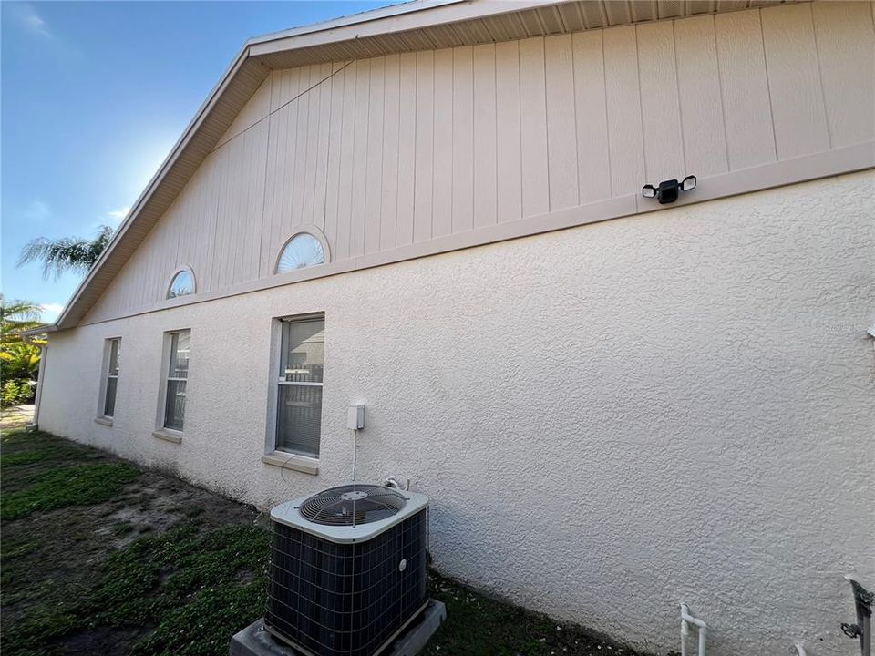 На продажу: $575,000 (4 спален, 2 ванн, 2258 Квадратных фут)