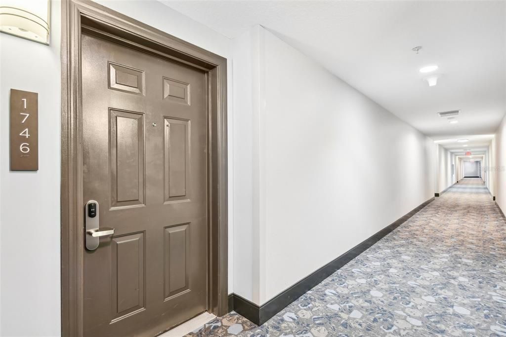 For Sale: $210,000 (2 beds, 2 baths, 1375 Square Feet)