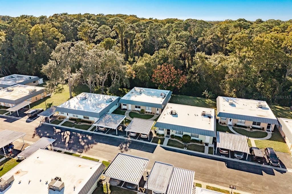 待售: $110,000 (2 贝兹, 2 浴室, 984 平方英尺)