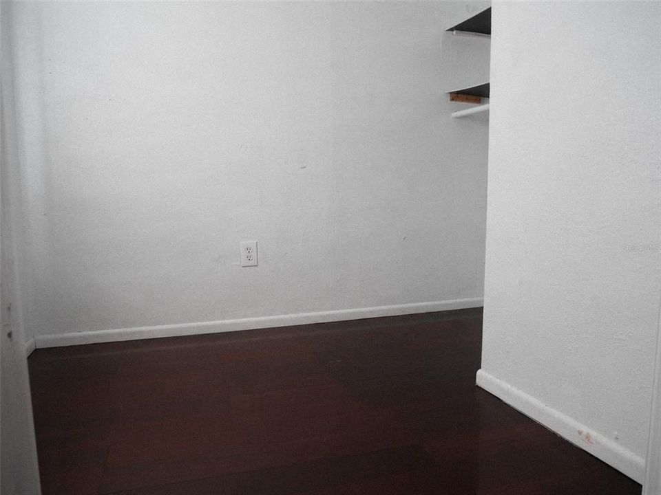 For Sale: $220,000 (2 beds, 2 baths, 541 Square Feet)