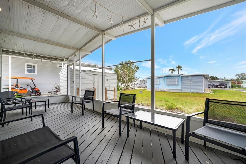 For Sale: $159,000 (2 beds, 2 baths, 1012 Square Feet)