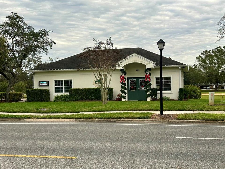 待售: $390,000 (3 贝兹, 2 浴室, 1565 平方英尺)