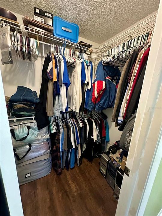 待售: $390,000 (3 贝兹, 2 浴室, 1565 平方英尺)