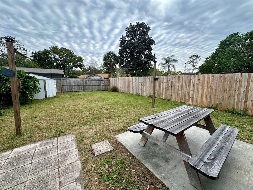 待售: $390,000 (3 贝兹, 2 浴室, 1565 平方英尺)