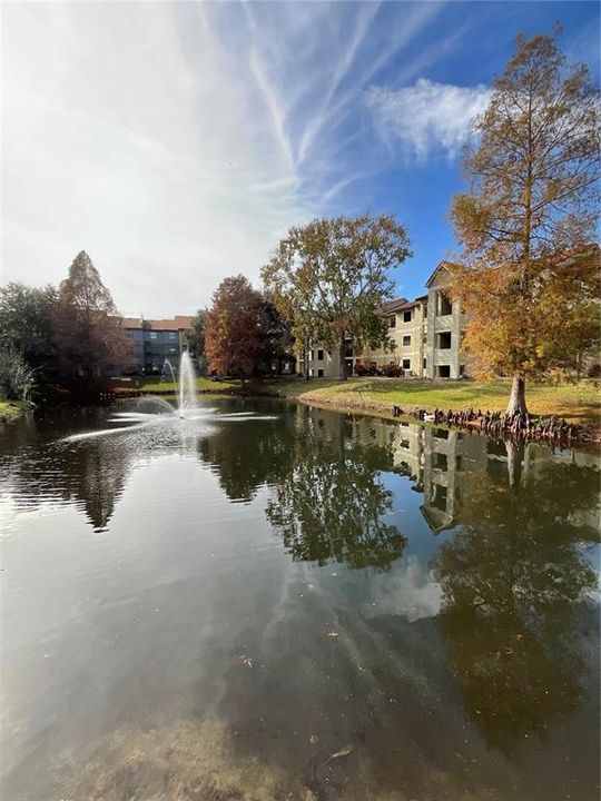 En Venta: $241,000 (2 camas, 2 baños, 937 Pies cuadrados)