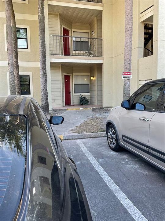 En Venta: $241,000 (2 camas, 2 baños, 937 Pies cuadrados)