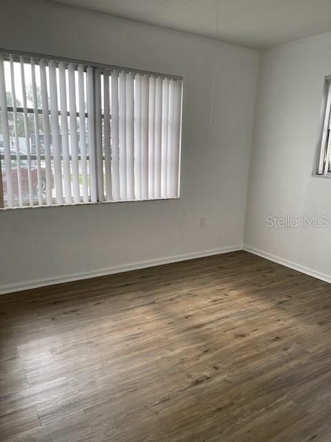 For Rent: $2,200 (3 beds, 2 baths, 1419 Square Feet)