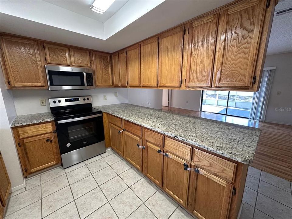 待售: $259,000 (3 贝兹, 2 浴室, 1391 平方英尺)