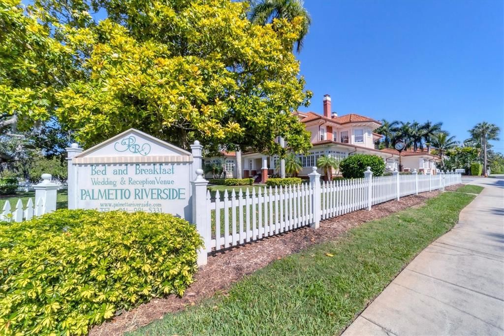 For Sale: $237,500 (3 beds, 1 baths, 1080 Square Feet)