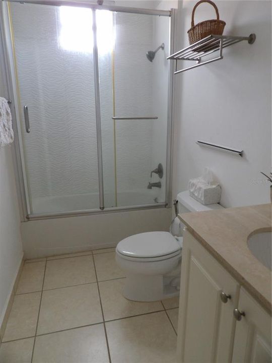 На продажу: $535,000 (4 спален, 3 ванн, 2645 Квадратных фут)