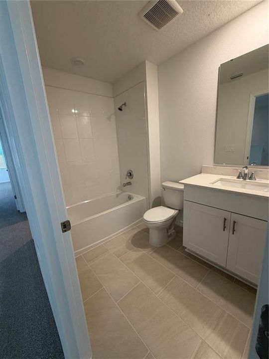 В аренду: $2,200 (3 спален, 2 ванн, 1485 Квадратных фут)