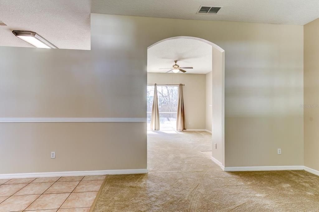 En Venta: $445,000 (3 camas, 2 baños, 1888 Pies cuadrados)