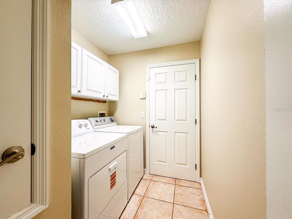 En Venta: $445,000 (3 camas, 2 baños, 1888 Pies cuadrados)