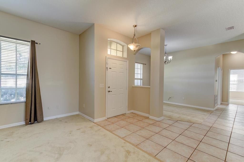 En Venta: $445,000 (3 camas, 2 baños, 1888 Pies cuadrados)