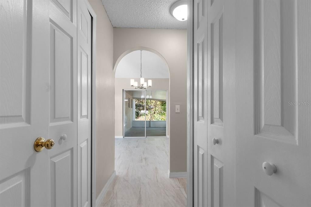 For Rent: $2,300 (3 beds, 2 baths, 1932 Square Feet)