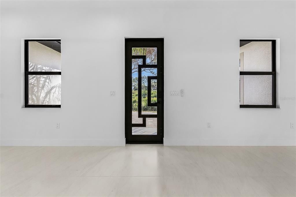 待售: $1,000,000 (4 贝兹, 3 浴室, 2002 平方英尺)