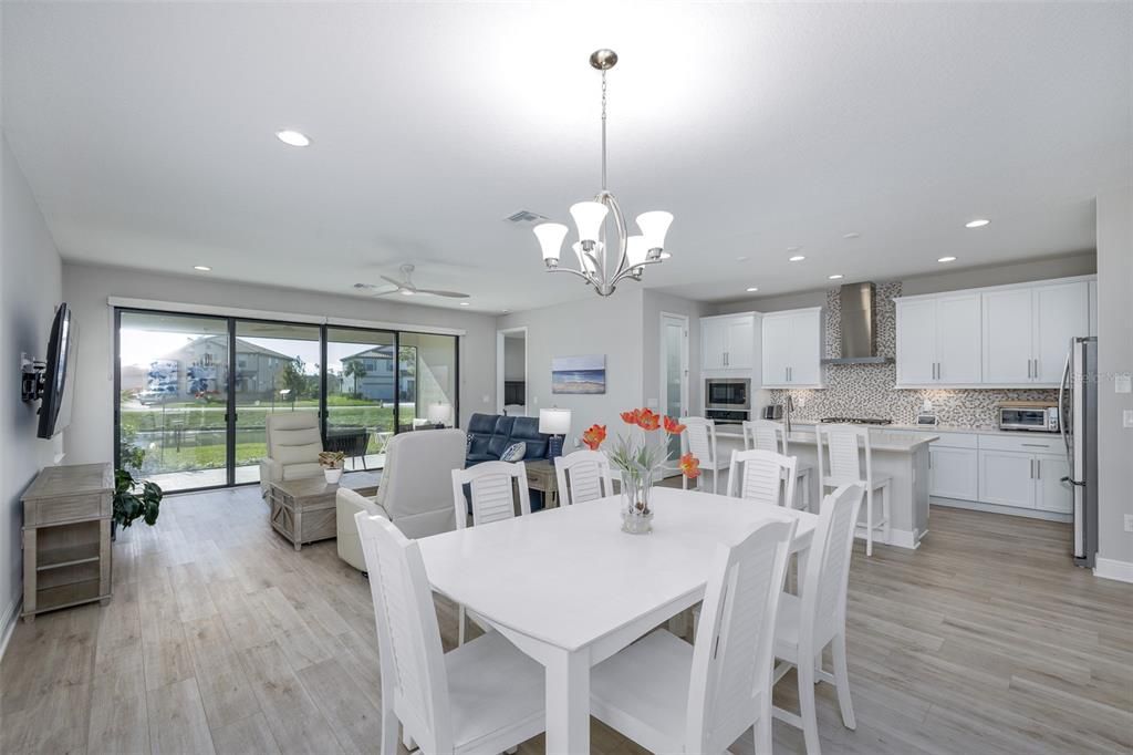 На продажу: $535,000 (3 спален, 3 ванн, 2142 Квадратных фут)