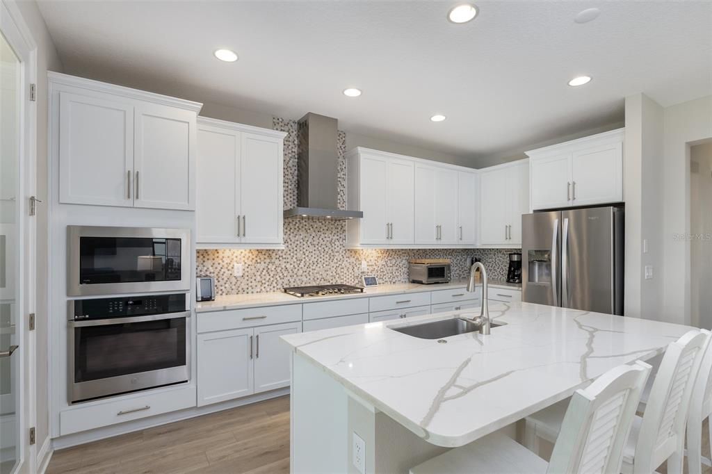 На продажу: $535,000 (3 спален, 3 ванн, 2142 Квадратных фут)