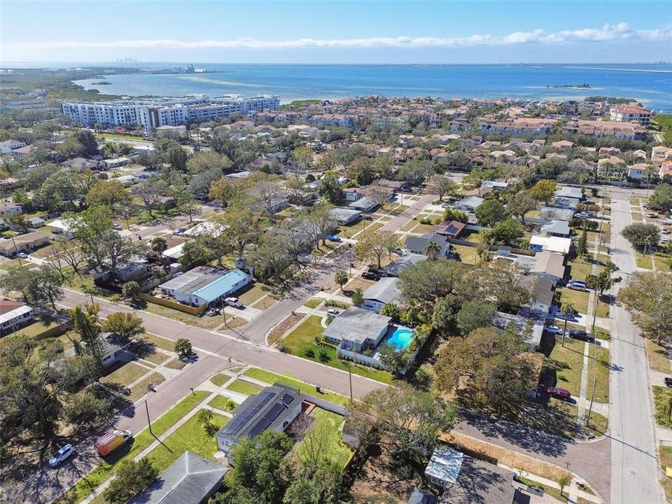 待售: $425,000 (3 贝兹, 2 浴室, 1073 平方英尺)